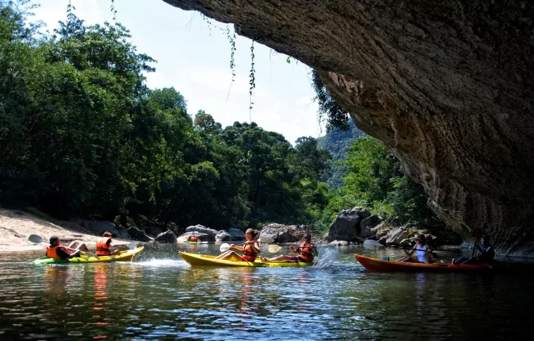 Ultimate Borneo: Off-Road Bike, Kayak, & Cave Adventure